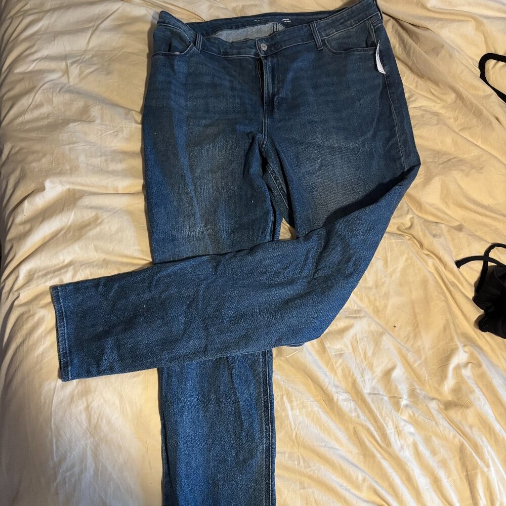 Old Navy High Rise Straight 18 Tall Jeans NWT
